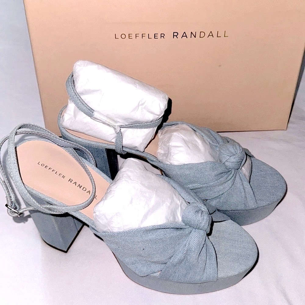 Loeffler Randall Denim Roz Sandals, size 9! Light Blue 🩵🩵 New in Box